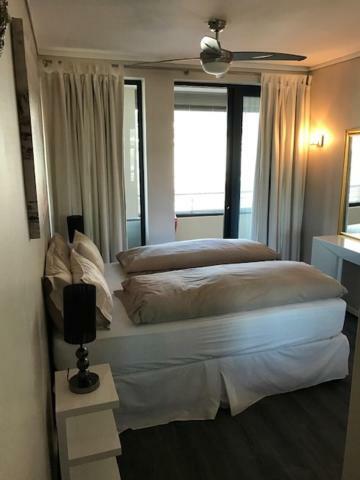 Design City Centre Apartment Кейптаун Екстериор снимка